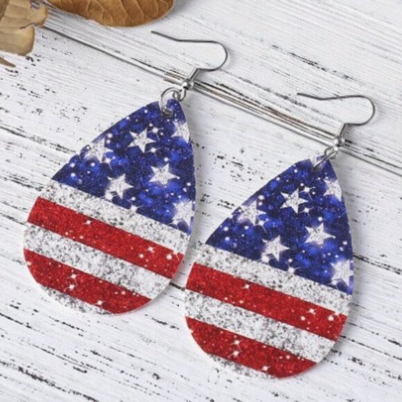 Patriotic American Flag Acrylic Dangle Earrings Water Drop Design Lightweight - Picture 3 of 5